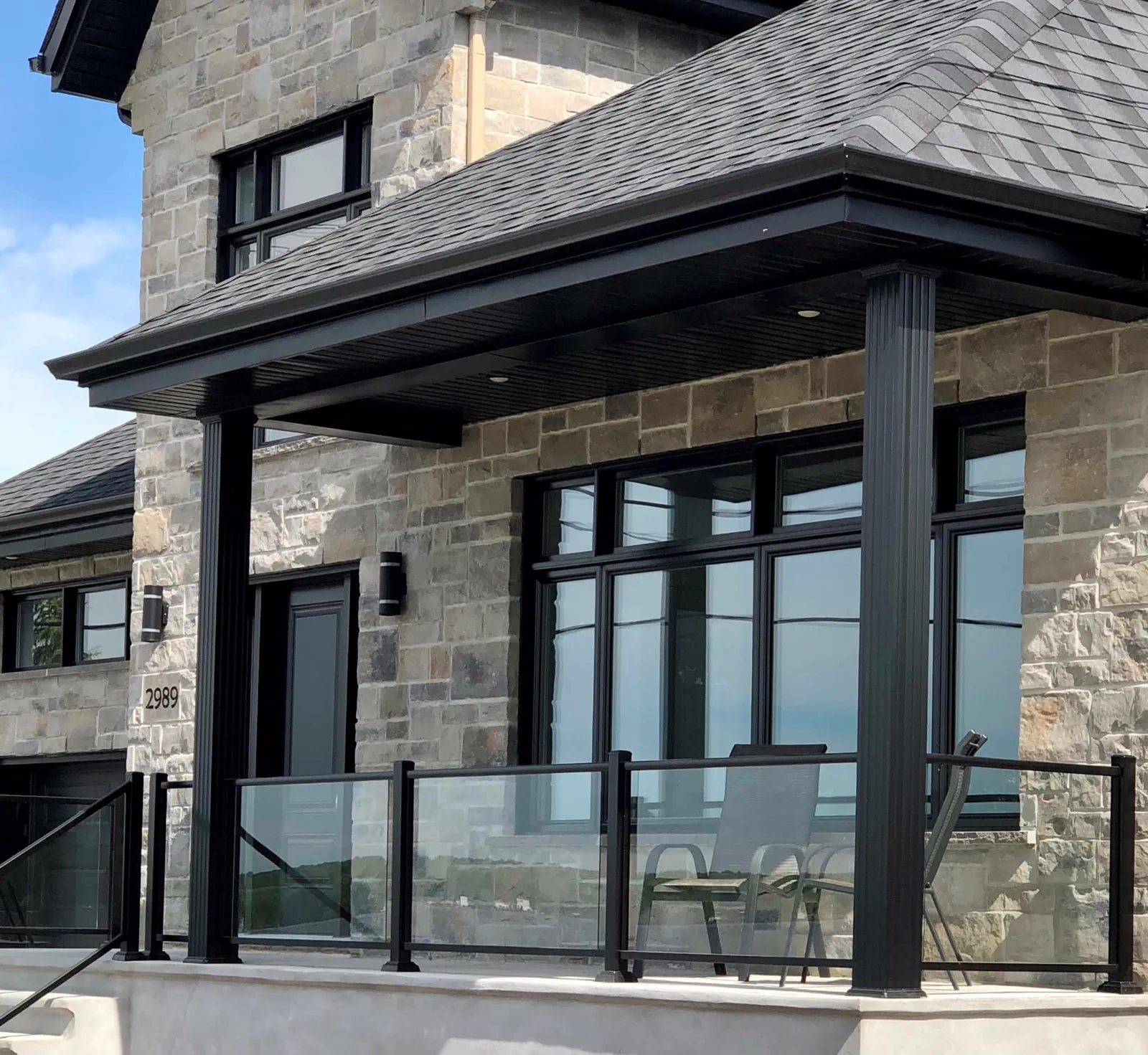 Poutres en aluminium pour balcon